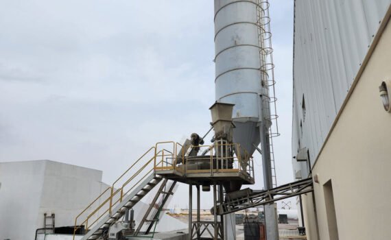 Poyatos Block Factory