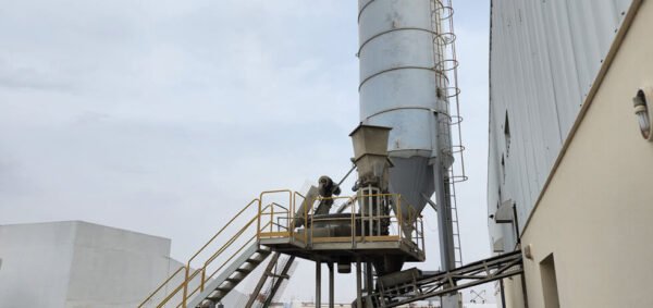 Poyatos Block Factory